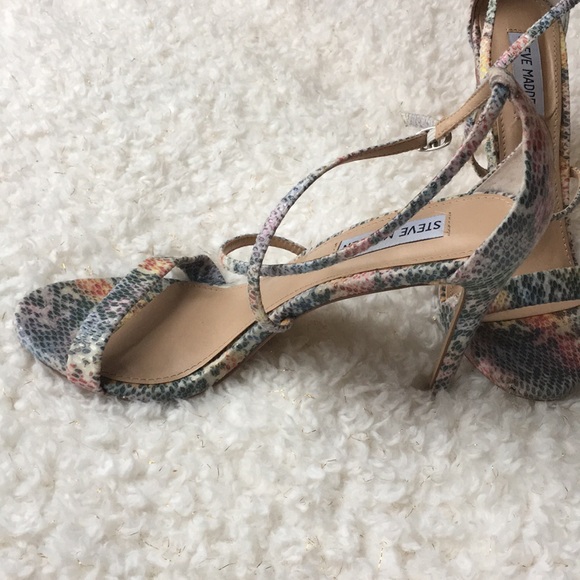 Steve Madden stilletos - Picture 2 of 8